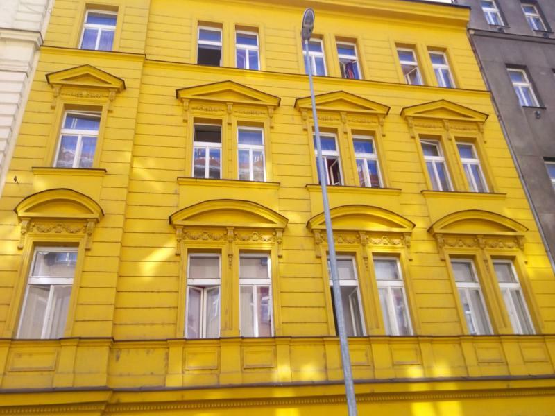 Aparthotel Zarra Prag Exteriör bild